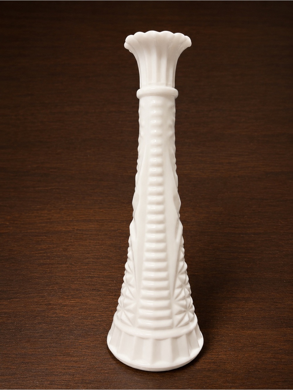 Vintage White Milk Glass Bud Vase Starburst Geometric Scalloped Rim